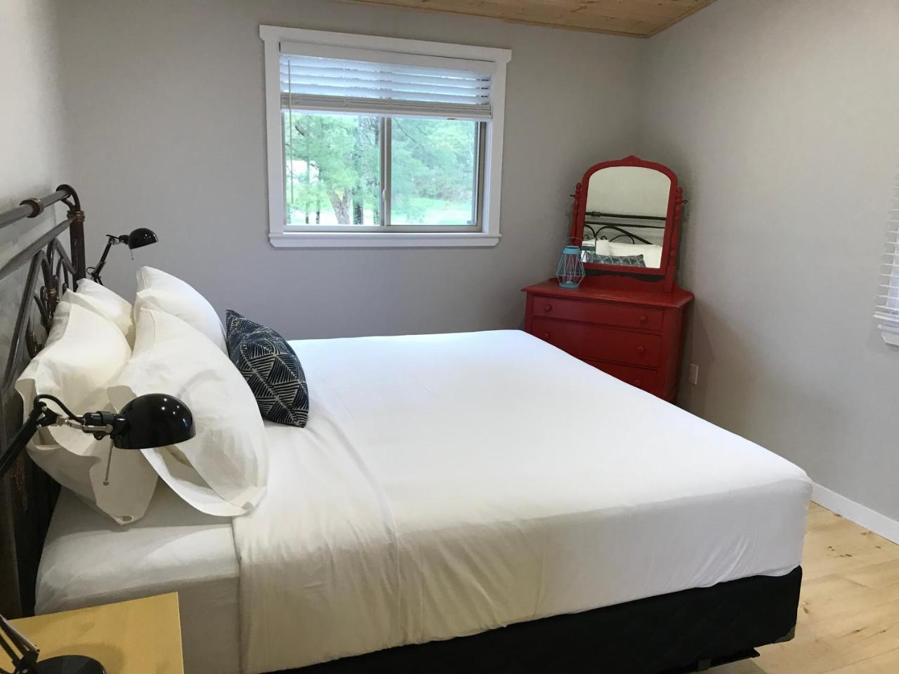 סודברי Lakair Lodge מראה חיצוני תמונה